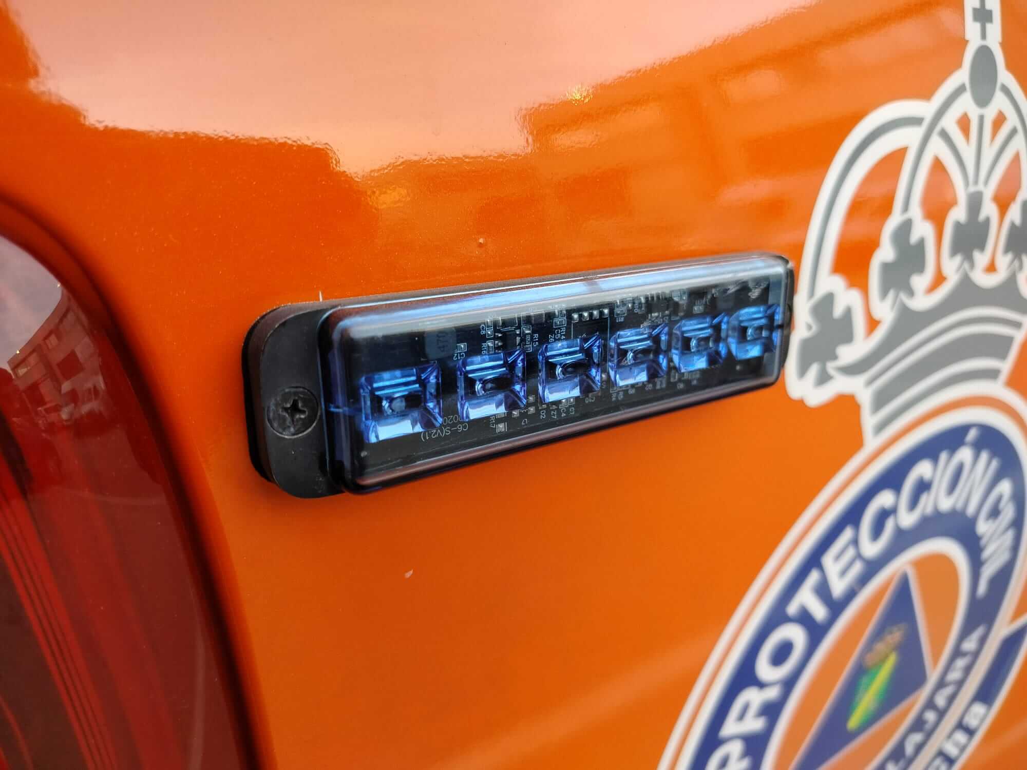 iluminacion rotulacion seguridad prioritario trasero